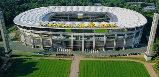 ภาพจากwww.commerzbank-arena.de