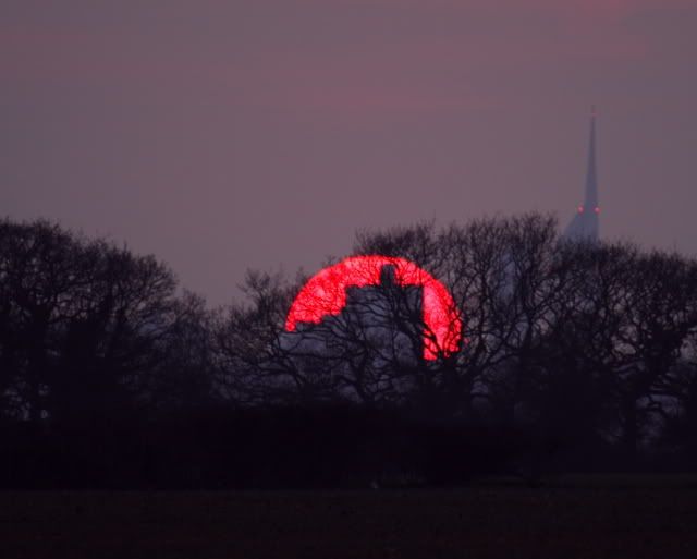 IMAGE: http://i133.photobucket.com/albums/q54/maypole_photos/IMG_8059.jpg