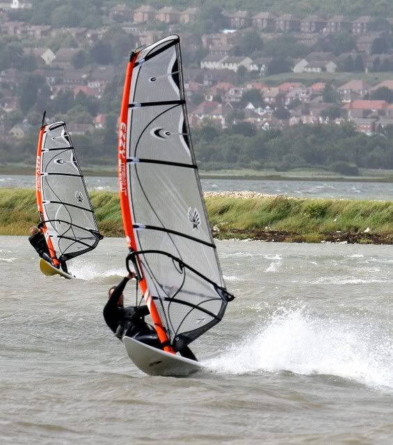 IMAGE: http://i133.photobucket.com/albums/q54/maypole_photos/two.jpg