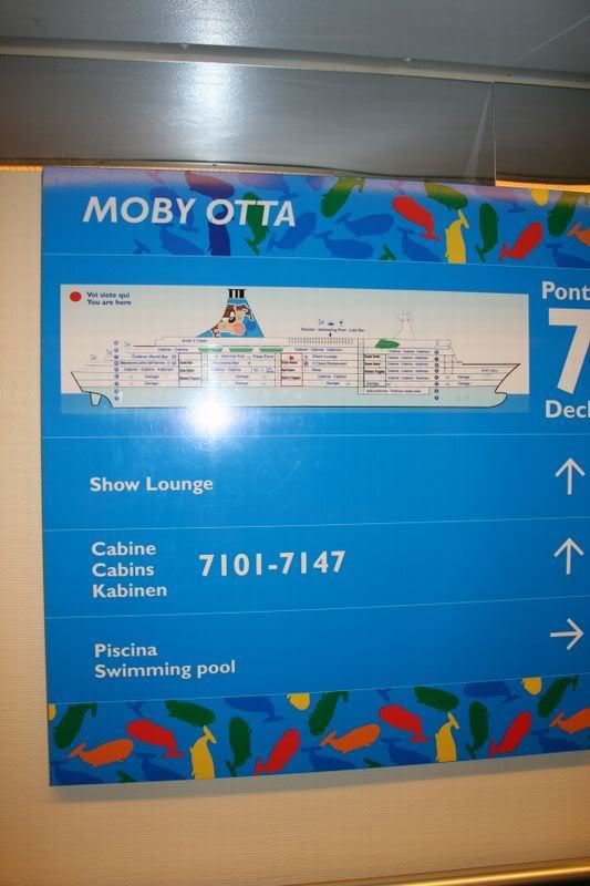http://i133.photobucket.com/albums/q61/lufthansa747/moby/34.jpg