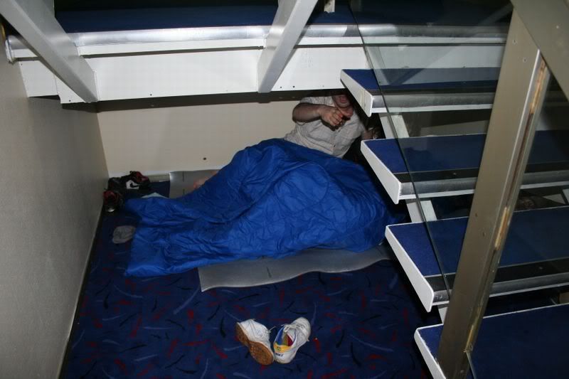 http://i133.photobucket.com/albums/q61/lufthansa747/moby/45.jpg