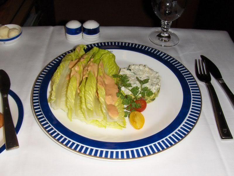 http://i133.photobucket.com/albums/q61/lufthansa747/sqlaxbkk/32.jpg