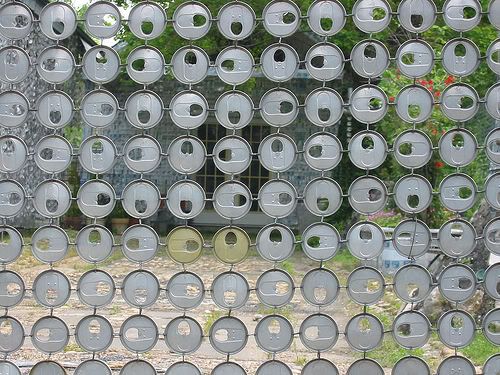 Recycle Aluminum Cans into a Curtain