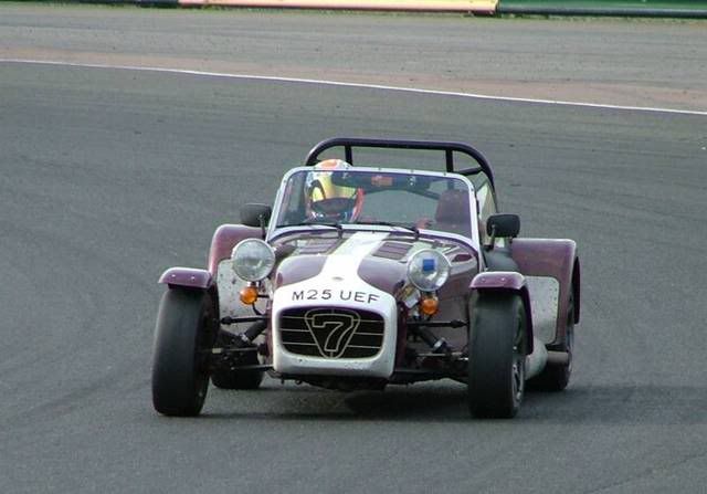CroftTrackday15-9-07002s.jpg