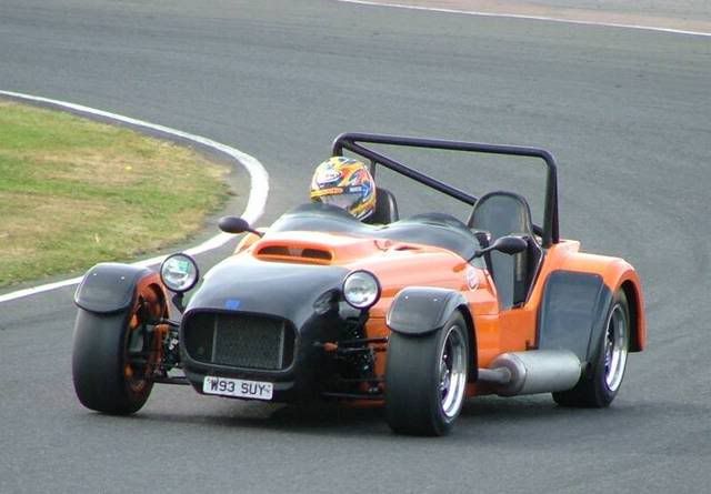 CroftTrackday15-9-07005s.jpg