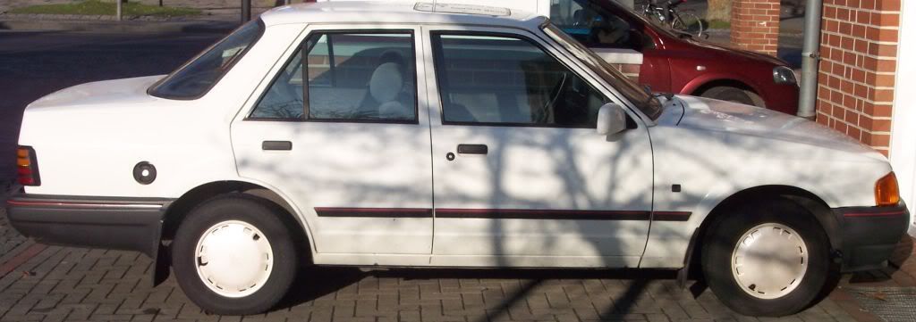 Ford_Orion_r_white.jpg