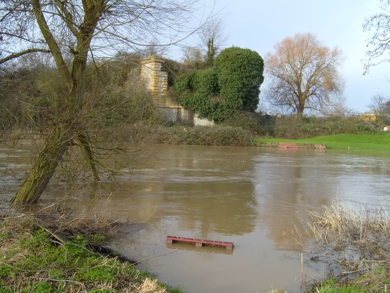 2007floods.jpg