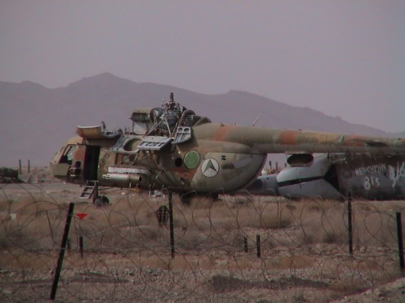 http://i133.photobucket.com/albums/q75/SmallAirForces/Mi-19.jpg