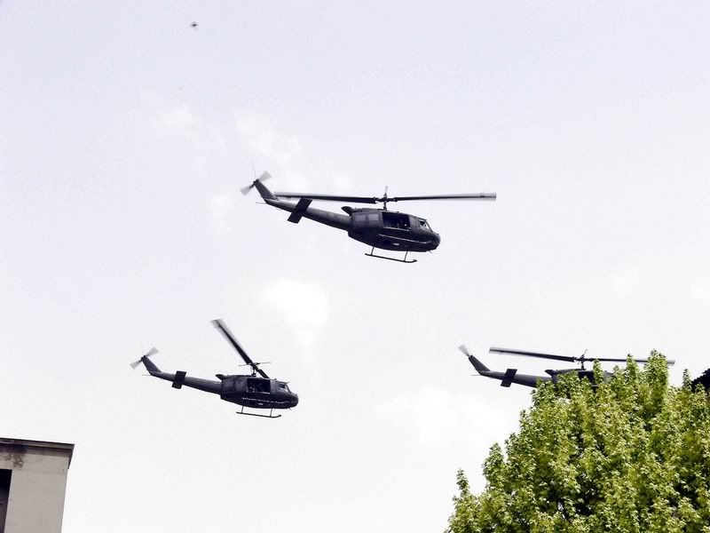 http://i133.photobucket.com/albums/q75/SmallAirForces/UH-1.jpg