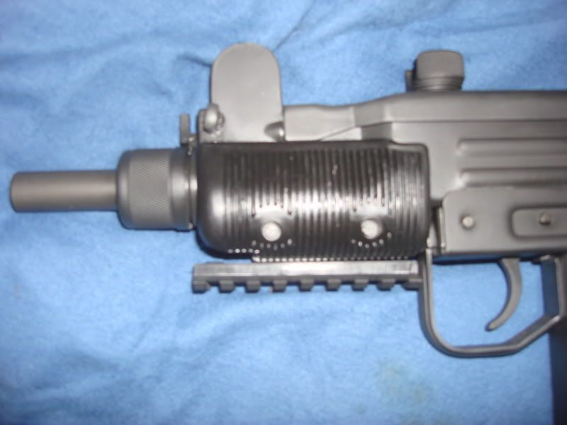 uzi handguard with addon rails