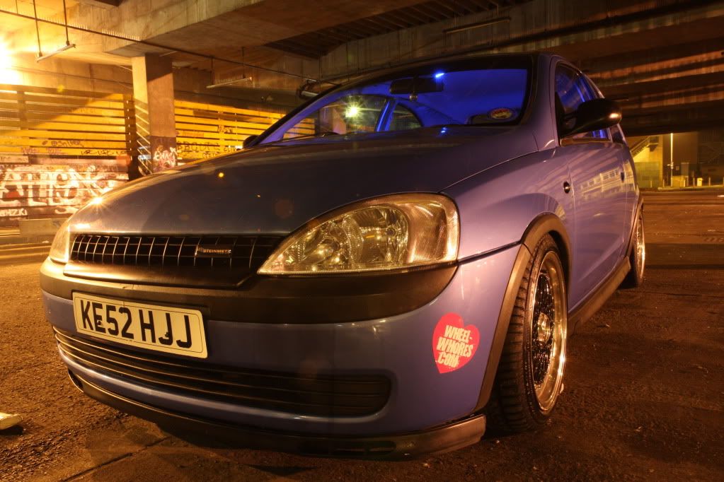 IMAGE: http://i133.photobucket.com/albums/q77/Road_Rebel/IMG_2213.jpg