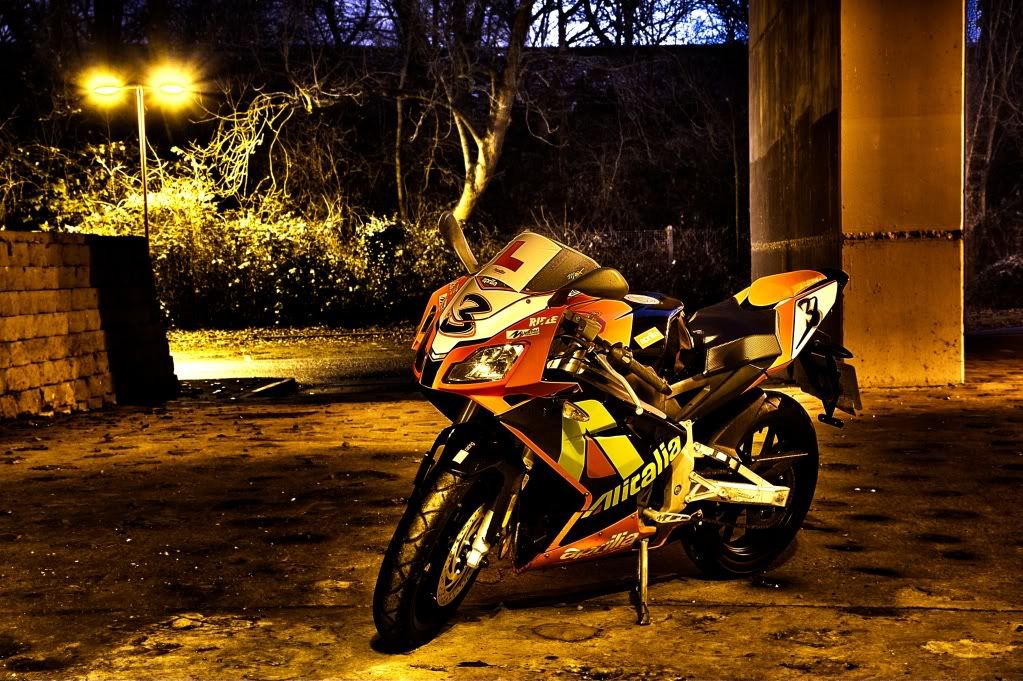 IMAGE: http://i133.photobucket.com/albums/q77/Road_Rebel/IMG_2925-HDR.jpg