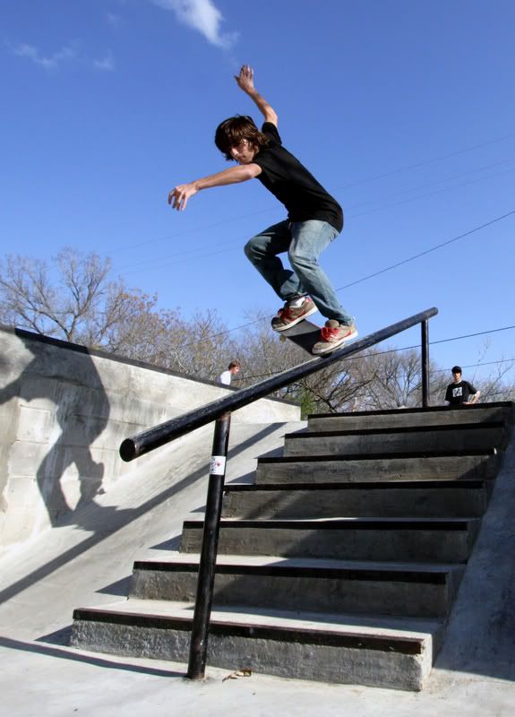 IMAGE: http://i133.photobucket.com/albums/q80/cronu/DPP_0018.jpg