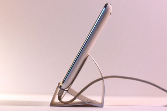 Paper iPhone Dock